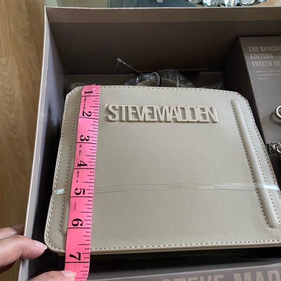 STEVE MADDEN TIMELESS TAUPE THE SPECIAL EDITION EVELYN SET - Picture 7 of 8
